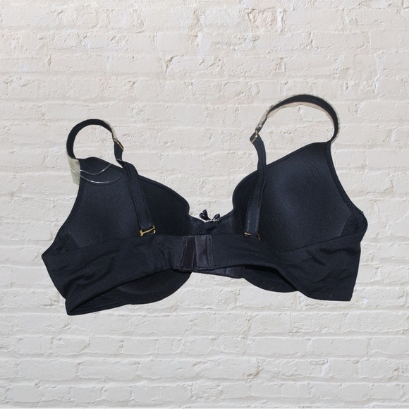 Soma Embraceable Bra - Picture 3 of 4